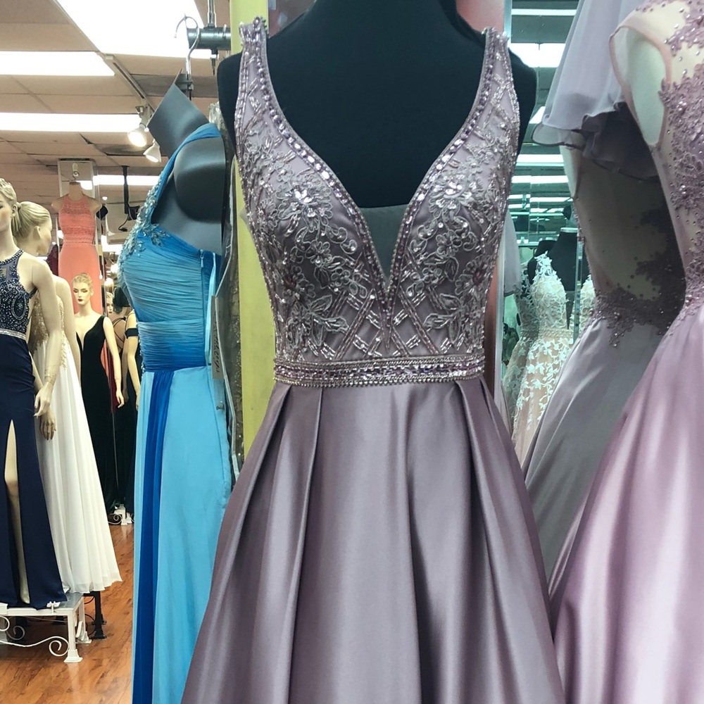 *Brand NEW, Prom/Wedding guest dress